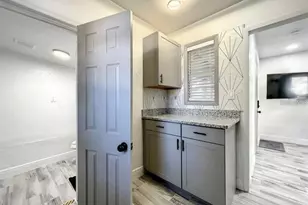 2008 Page Ave, Orlando, FL 32806 - Photo 52