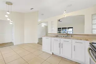 617 Parakeet Ct, Kissimmee, FL 34759 - Photo 8