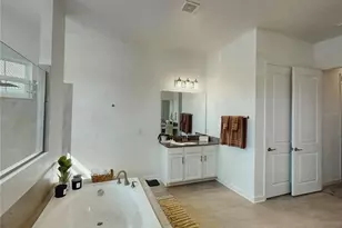 8851 Fallen Oak Dr, Davenport, FL 33896 - Photo 16