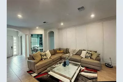 8851 Fallen Oak Drive, Davenport, FL 33896 - Photo 2