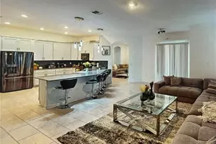 8851 Fallen Oak Dr, Davenport, FL 33896 - Photo 10