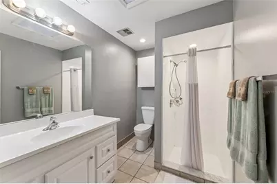 4474 Goldenrain Court, Orlando, FL 32808 - Photo 12