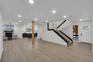 1870 King Edward Dr, Kissimmee, FL 34744 - Photo 2