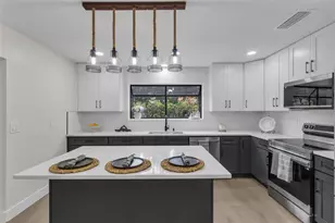 1870 King Edward Dr, Kissimmee, FL 34744 - Photo 6