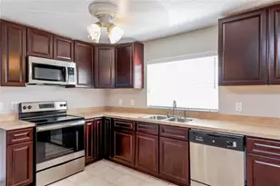 1637 Pintail Ct, Lutz, FL 33549 - Photo 4