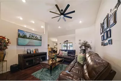 6518 Crescent Loop, Winter Haven, FL 33884 - Photo 8