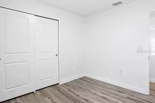 212 Miles Ct, Davenport, FL 33837 - Photo 18