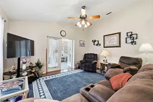 1736 Challenger Ave, Davenport, FL 33897 - Photo 12