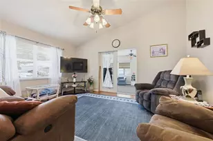 1736 Challenger Ave, Davenport, FL 33897 - Photo 2