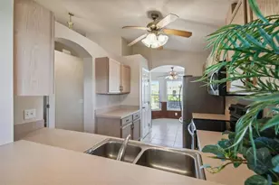 1736 Challenger Ave, Davenport, FL 33897 - Photo 6