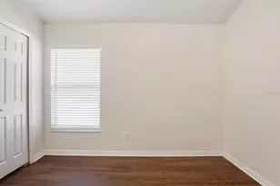 9827 White Barn Way, Riverview, FL 33569 - Photo 20