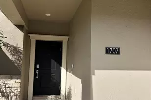 1707 Cross Prairie Pkwy, Kissimmee, FL 34744 - Photo 4