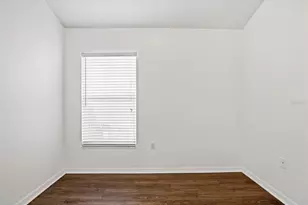 16502 Lake Heather Dr, Tampa, FL 33618 - Photo 18