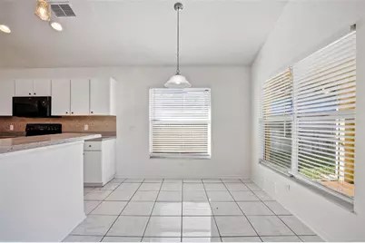 16502 Lake Heather Drive, Tampa, FL 33618 - Photo 10