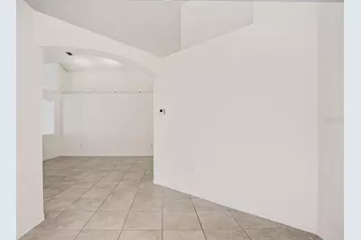 16502 Lake Heather Drive, Tampa, FL 33618 - Photo 34