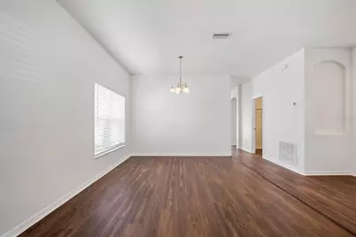 12122 Fern Blossom Drive, Gibsonton, FL 33534 - Photo 4