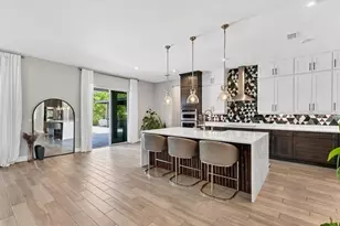 8408 Ludington Cir, Orlando, FL 32836 - Photo 6