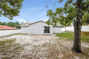 13239 Asbury St, Spring Hill, FL 34609 - Photo 14