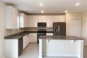 16420 Fernridge St, Clermont, FL 34714 - Photo 2