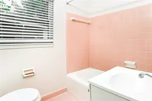 5913 Wolf Rd, Orlando, FL 32808 - Photo 10