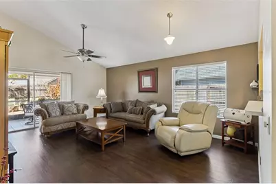 150 Edgewater Circle, Sanford, FL 32773 - Photo 10
