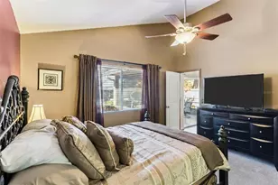 150 Edgewater Cir, Sanford, FL 32773 - Photo 16