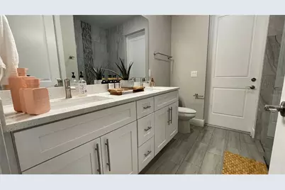 318 Radford Avenue, Lehigh Acres, FL 33974 - Photo 14