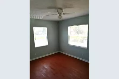 2534 19th Street S, Saint Petersburg, FL 33712 - Photo 8