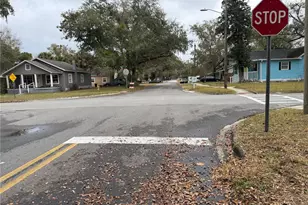 719 E 8th St, Sanford, FL 32771 - Photo 6