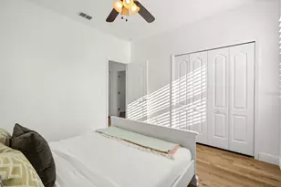 1107 Whitewater Bay Dr, Groveland, FL 34736 - Photo 42