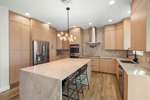 1107 Whitewater Bay Dr, Groveland, FL 34736 - Photo 16