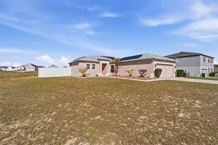 995 Cumberland Dr, Kissimmee, FL 34759 - Photo 2