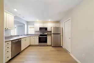 2169 Smoaks St, The Villages, FL 32162 - Photo 8