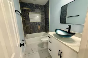 139 Mayfair Cir, Sanford, FL 32771 - Photo 8