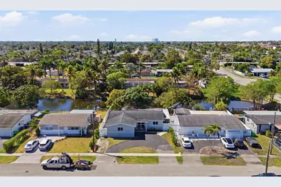 2511 NW 87th Avenue, Sunrise, FL 33322 - Photo 24