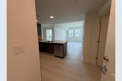 5587 Millenia Park Blvd #121, Orlando, FL 32839 - Photo 2