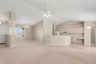 11092 SE 174th Loop, Summerfield, FL 34491 - Photo 4