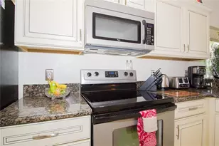 252 Julliard Blvd, Davenport, FL 33897 - Photo 6