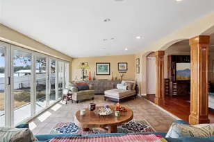 894 W Lake Holden Point, Orlando, FL 32805 - Photo 14