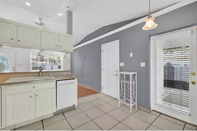 2919 Hargill Drive, Orlando, FL 32806 - Photo 10