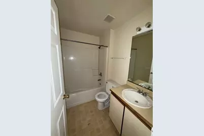 1020 Derbyshire Drive, Kissimmee, FL 34758 - Photo 14