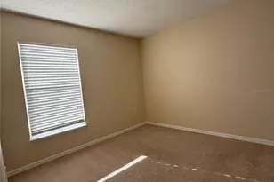 1020 Derbyshire Dr, Kissimmee, FL 34758 - Photo 12