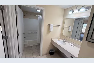 7601 Canada Avenue #325, Orlando, FL 32819 - Photo 10