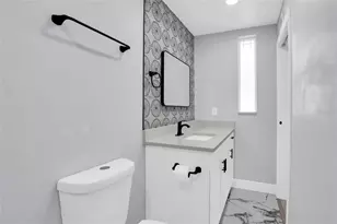 7401 1st Ave N, Saint Petersburg, FL 33710 - Photo 14