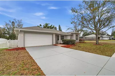 3502 49th Avenue E, Bradenton, FL 34203 - Photo 2