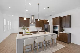 13300 Bromborough Dr, Orlando, FL 32832 - Photo 2