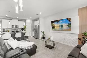 9083 Coral Cpe St, Kissimmee, FL 34747 - Photo 10