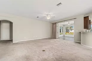 27014 Camerons Run, Leesburg, FL 34748 - Photo 6