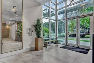 525 E Jackson St, Orlando, FL 32801 - Photo 2
