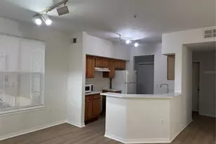6025 Westgate Dr, Orlando, FL 32835 - Photo 4